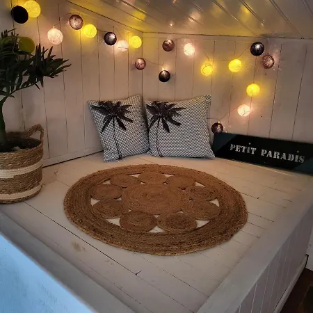 Сasa de vacaciones Petit Paradis